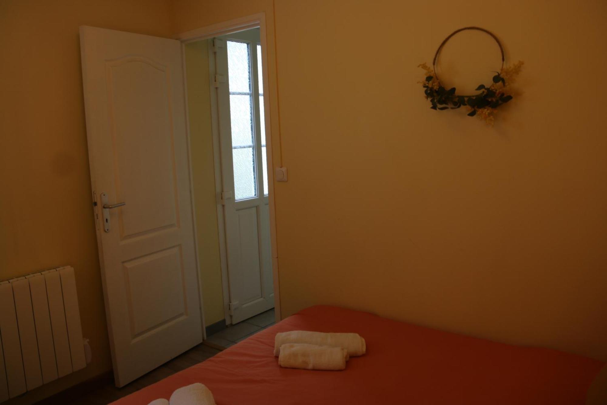 Maison Au Calme 2 Chambres Centre De Caen Ngoại thất bức ảnh